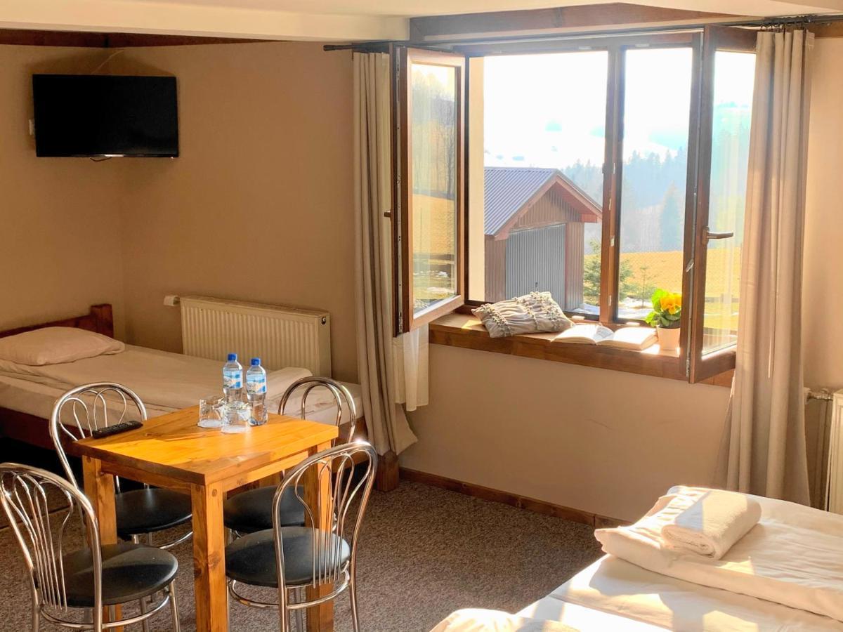 Osrodek Wypoczynkowy U Bartka Bed & Breakfast Czerwienne Ngoại thất bức ảnh