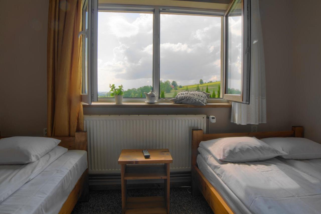 Osrodek Wypoczynkowy U Bartka Bed & Breakfast Czerwienne Ngoại thất bức ảnh