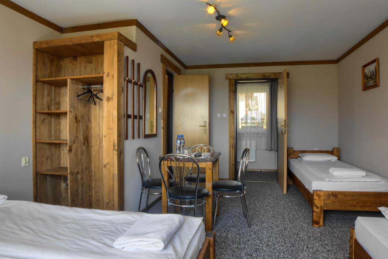 Osrodek Wypoczynkowy U Bartka Bed & Breakfast Czerwienne Ngoại thất bức ảnh
