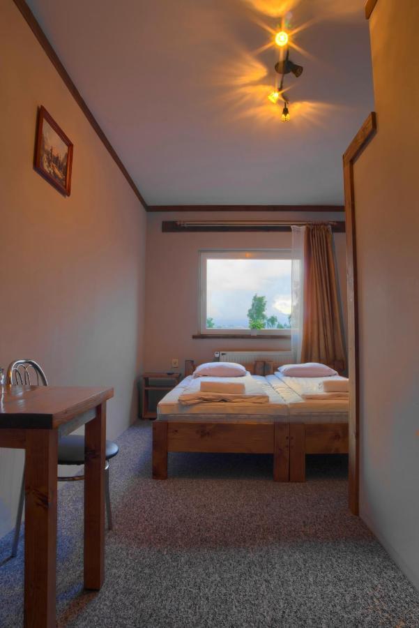 Osrodek Wypoczynkowy U Bartka Bed & Breakfast Czerwienne Ngoại thất bức ảnh