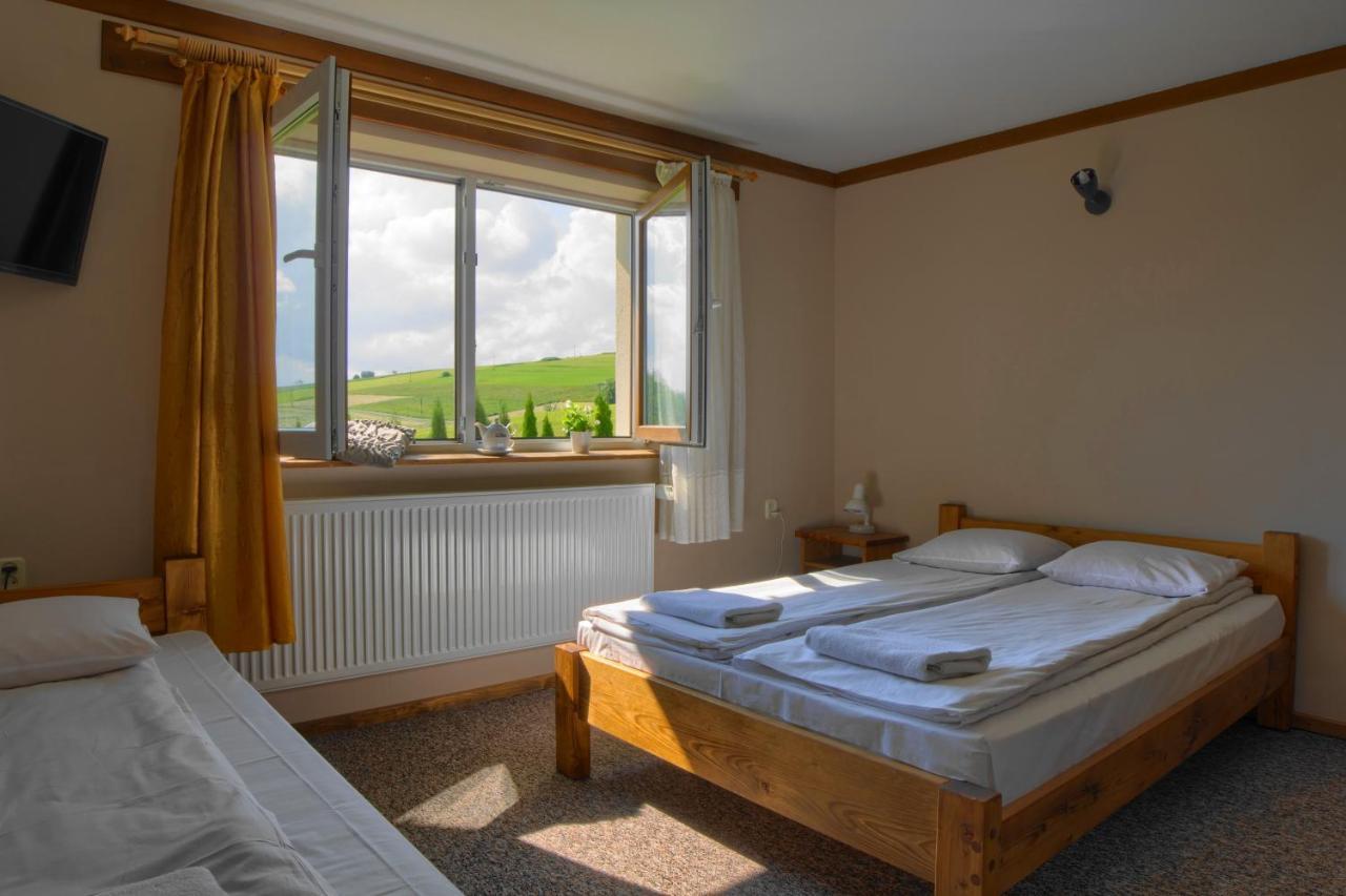 Osrodek Wypoczynkowy U Bartka Bed & Breakfast Czerwienne Ngoại thất bức ảnh