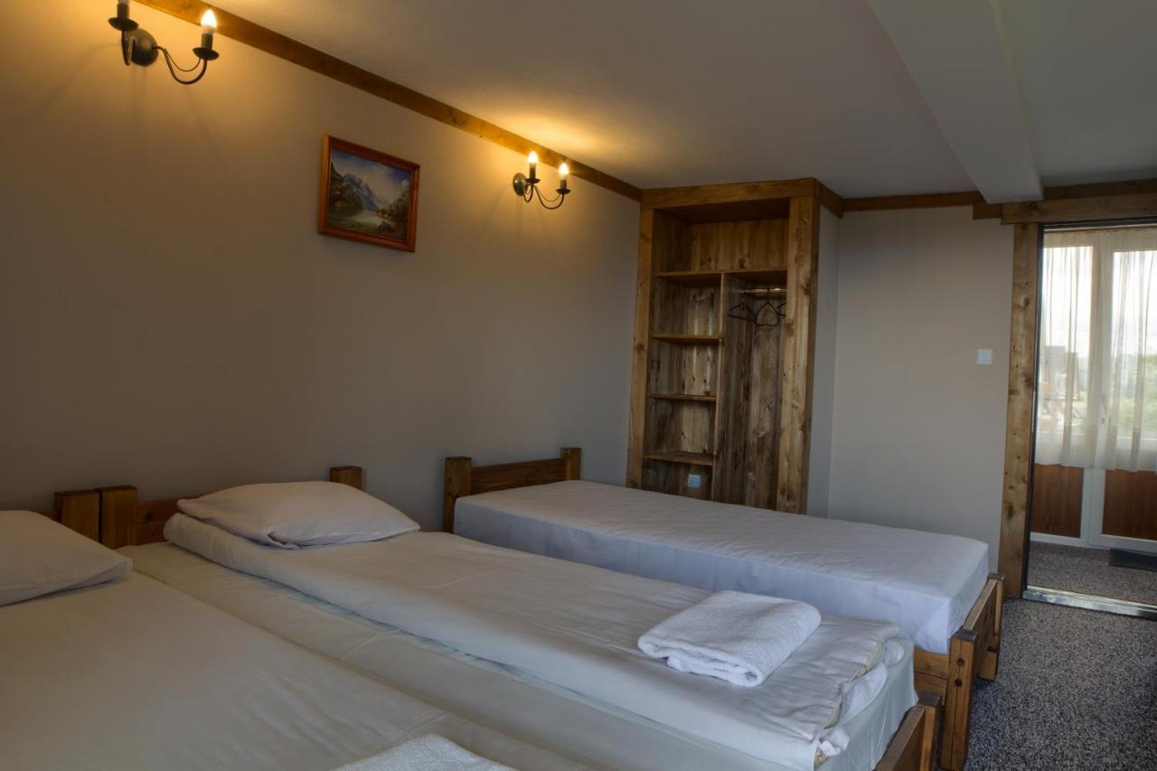 Osrodek Wypoczynkowy U Bartka Bed & Breakfast Czerwienne Ngoại thất bức ảnh